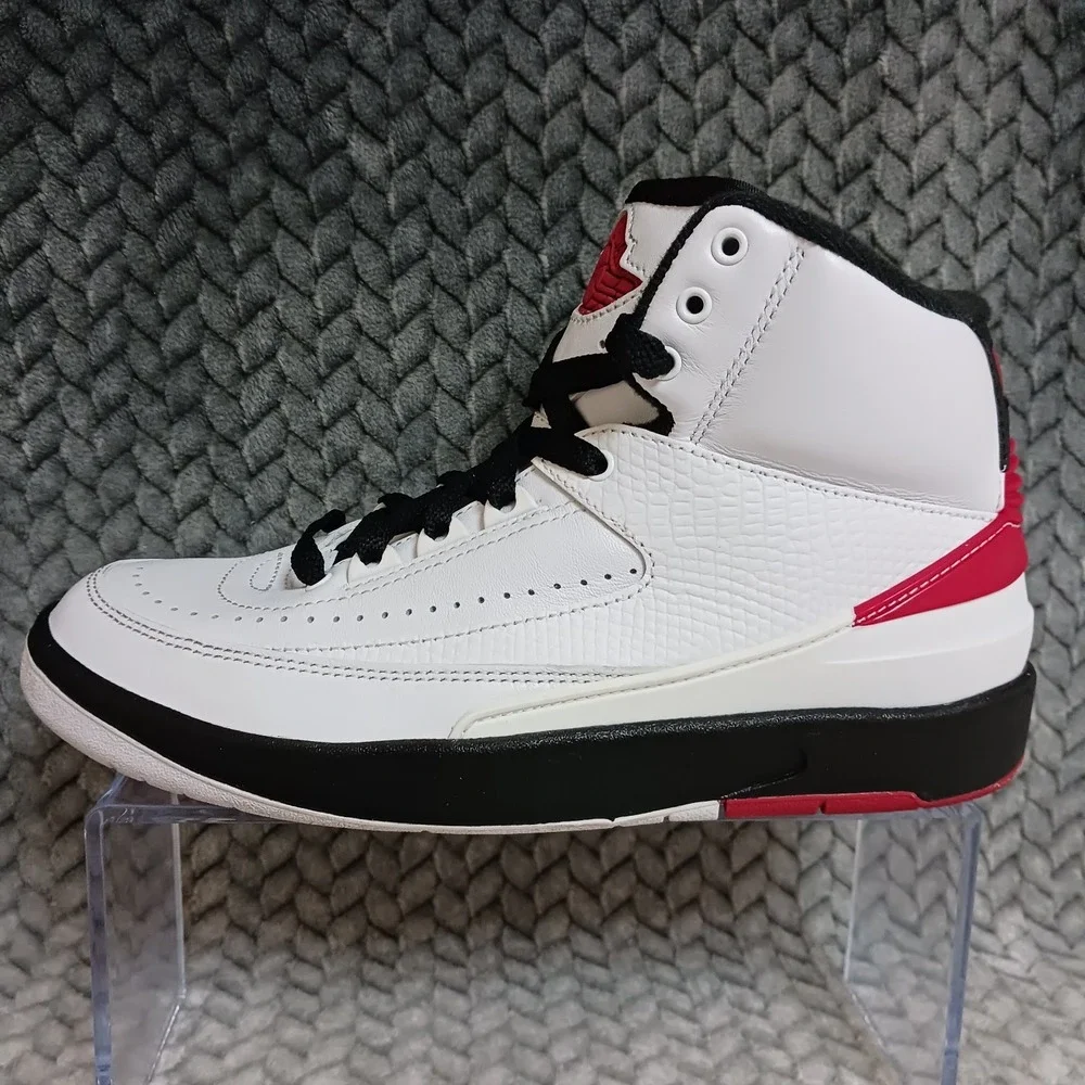 Air Jordan 2 Retro Mid Chicago GS Youth Basketball Sneakers Shoes Size 5.5Y